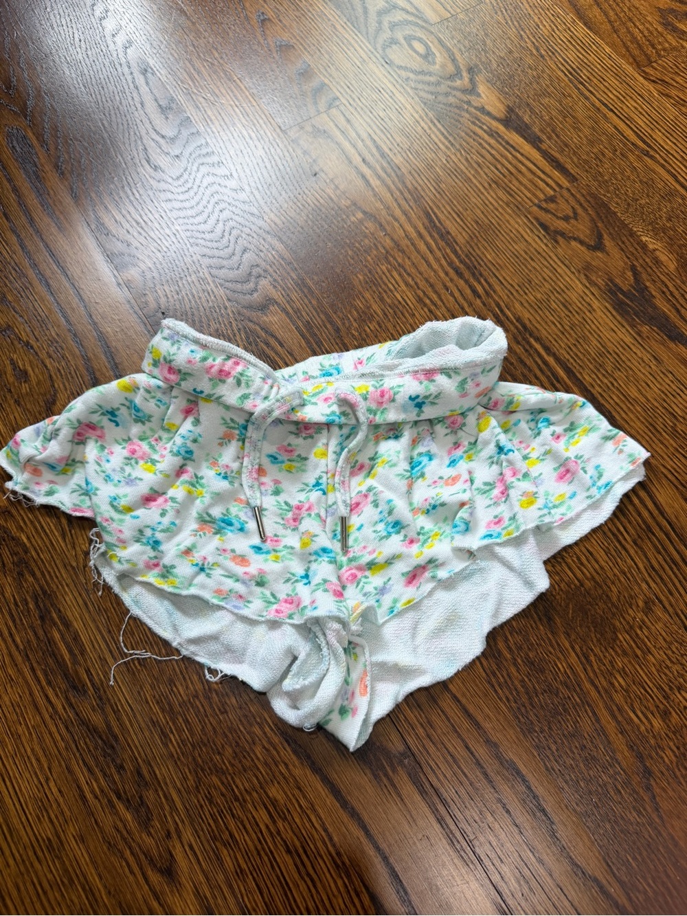 Flowers by Zoe, Girls Floral Ruffle Shorts - size 5
